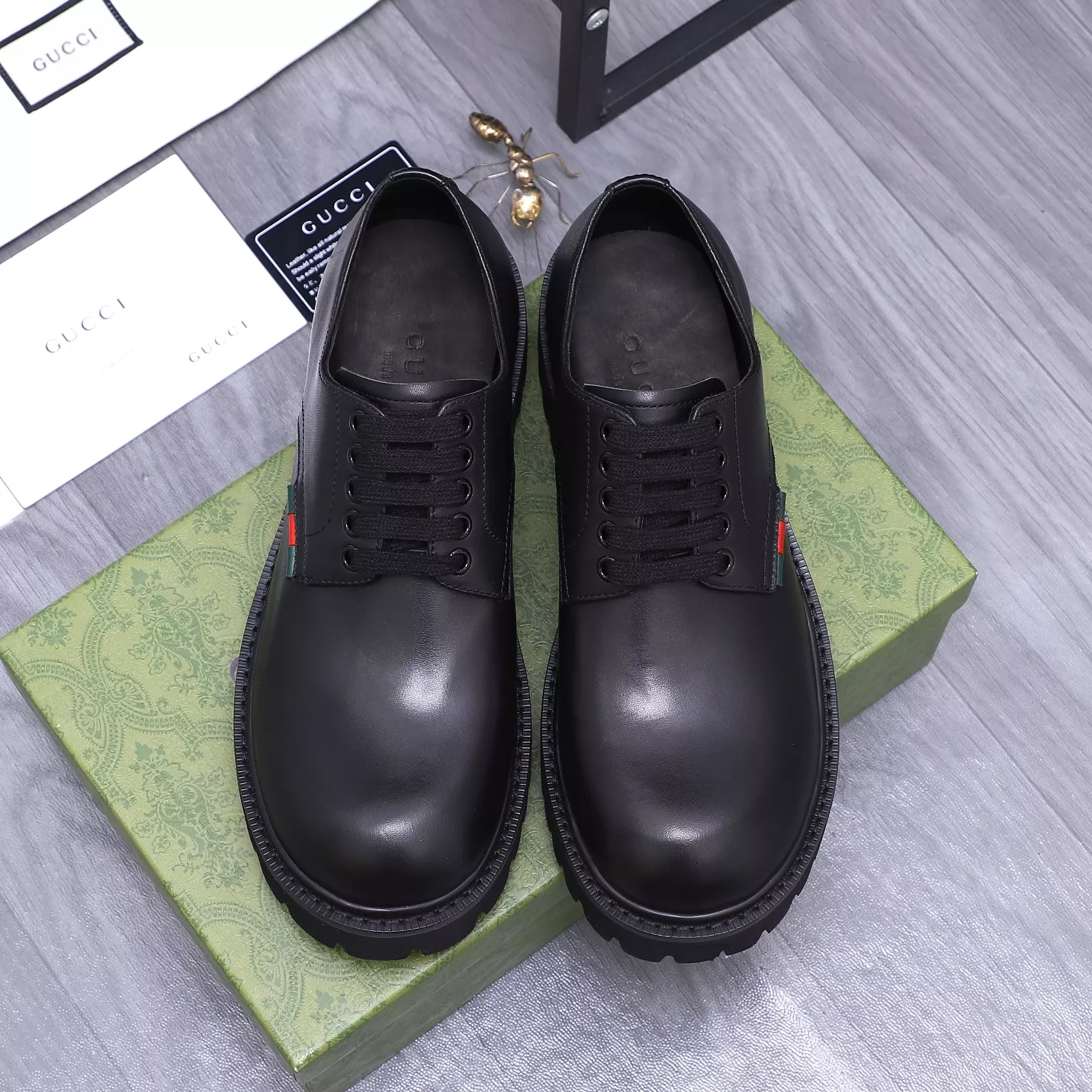 gucci oxfords chaussures pour homme s_12b477a1